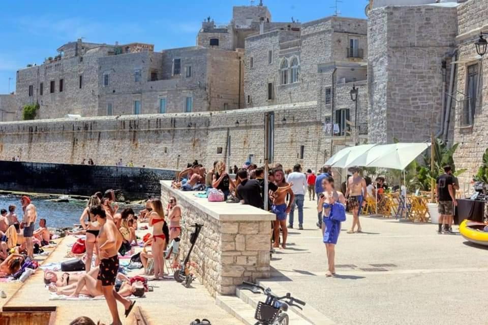Room 20 - Piccola Camera In Pietra Bianca Giovinazzo Εξωτερικό φωτογραφία
