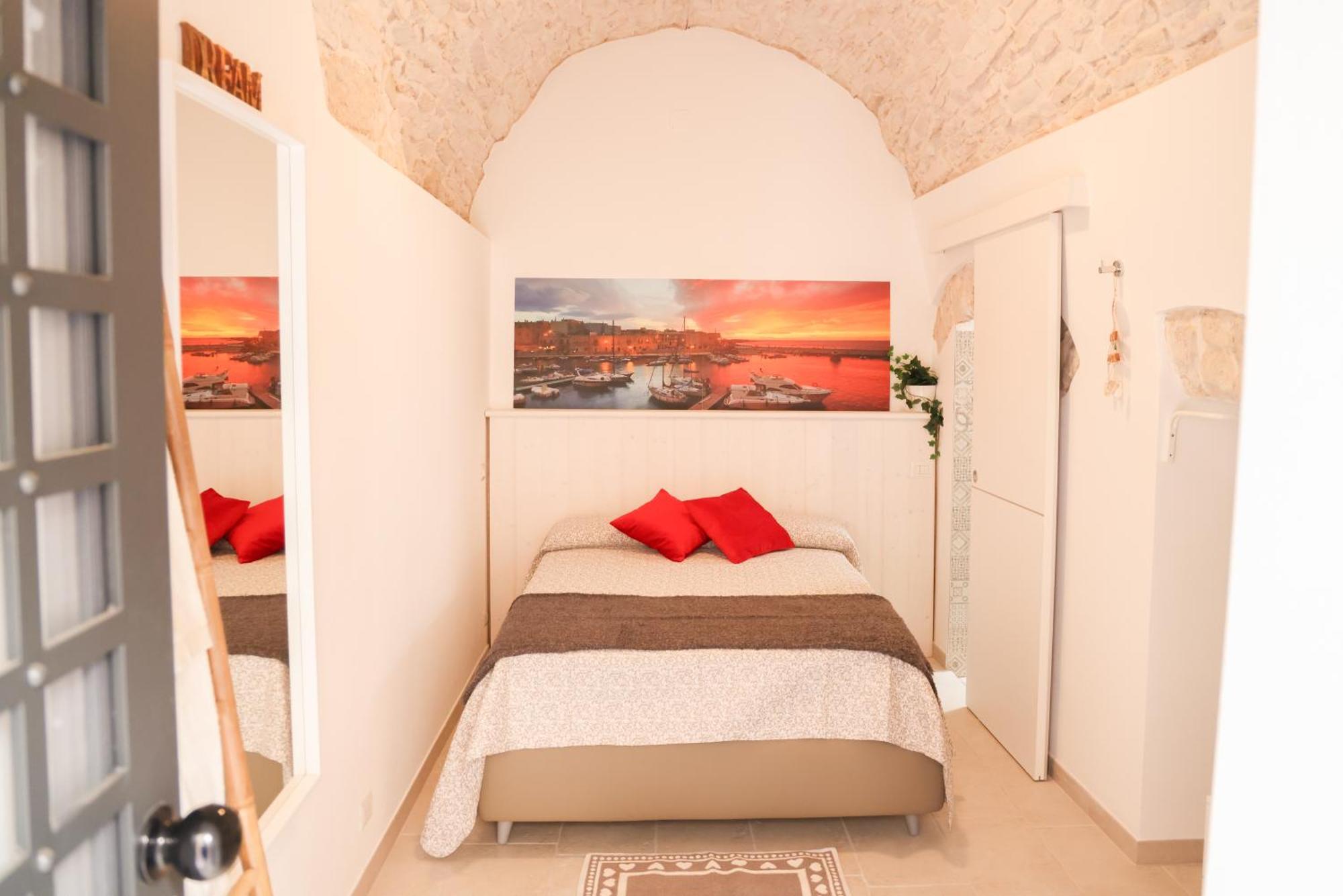 Room 20 - Piccola Camera In Pietra Bianca Giovinazzo Εξωτερικό φωτογραφία