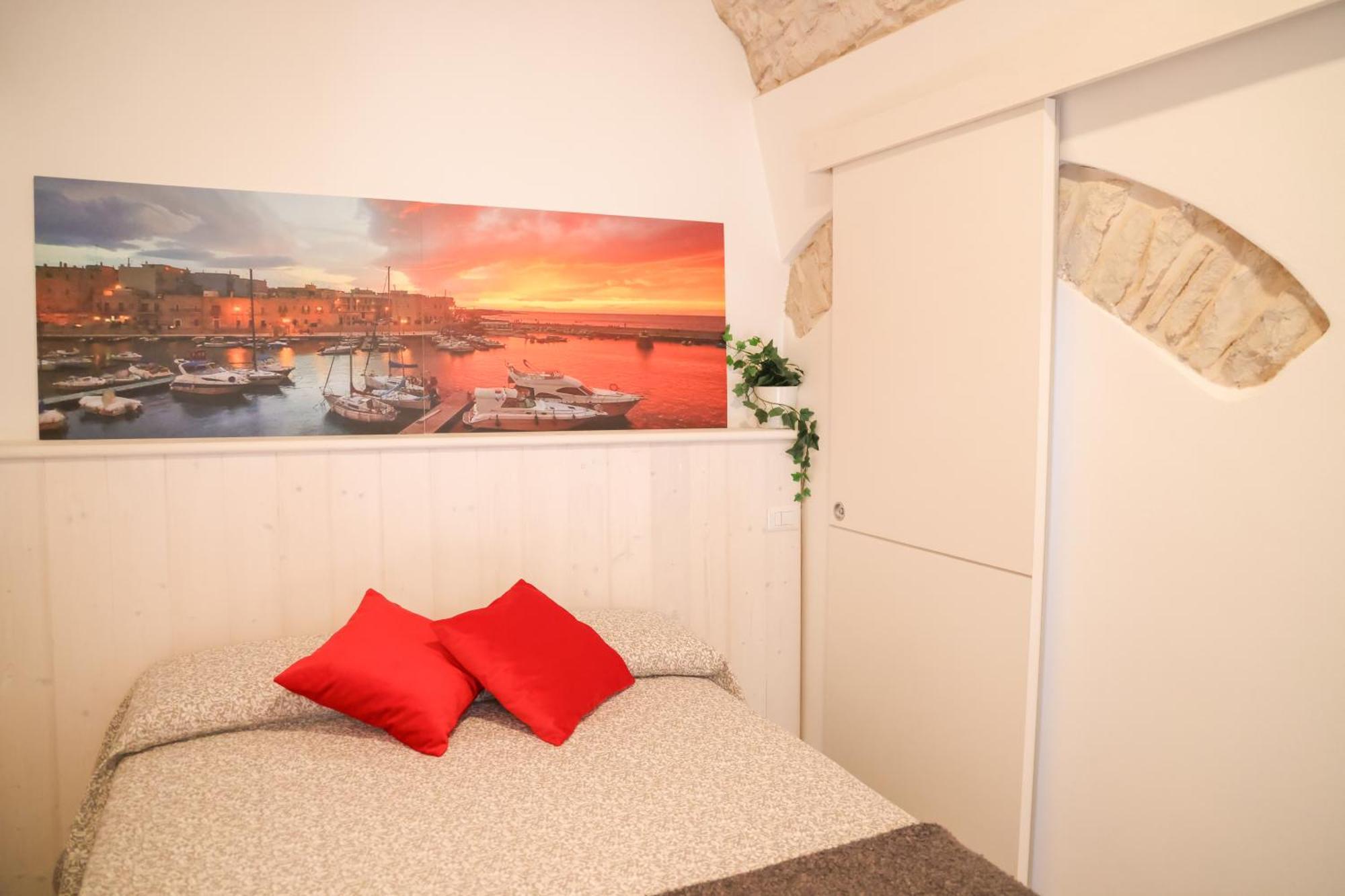 Room 20 - Piccola Camera In Pietra Bianca Giovinazzo Εξωτερικό φωτογραφία